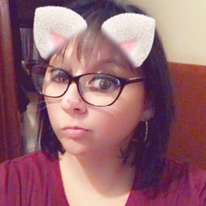 Meet your Posher, Candice